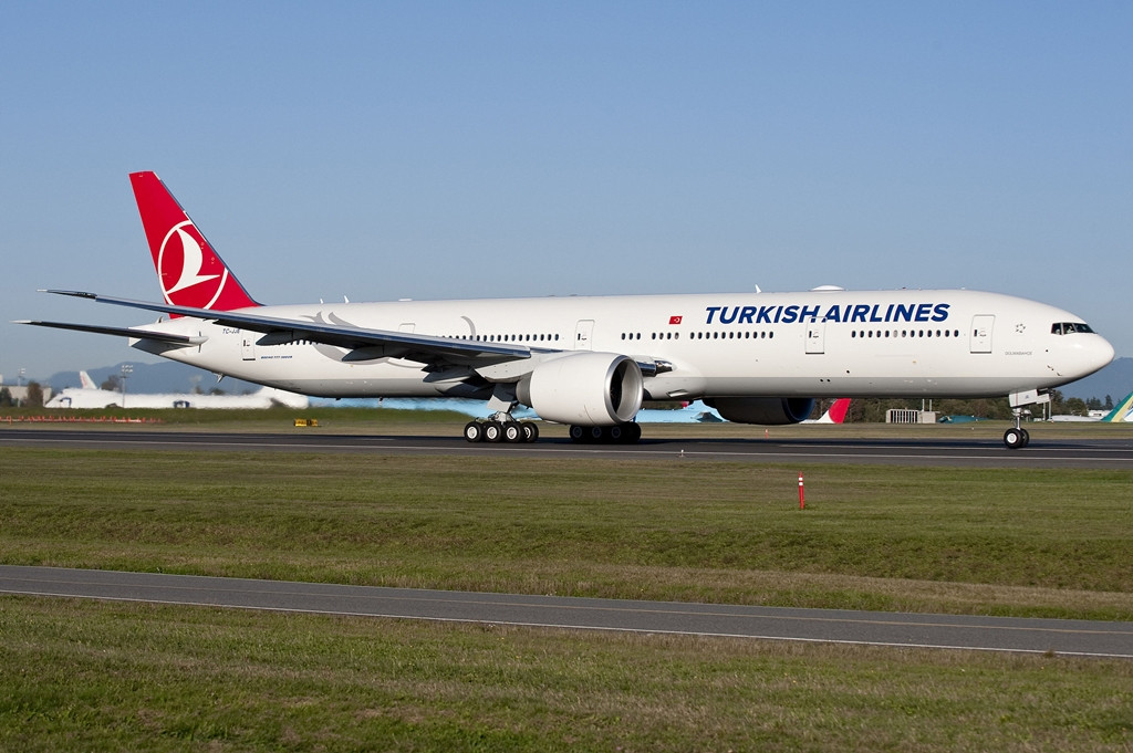 A Turkish Airlines jelenlegi zászlóshajója, a Boeing 777-300ER, amelyből 15 darab működik a flottában. (Fotó: Boeing Company) | © AIRportal.hu