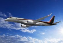 Lassan testet ölt a Mitsubishi gépe