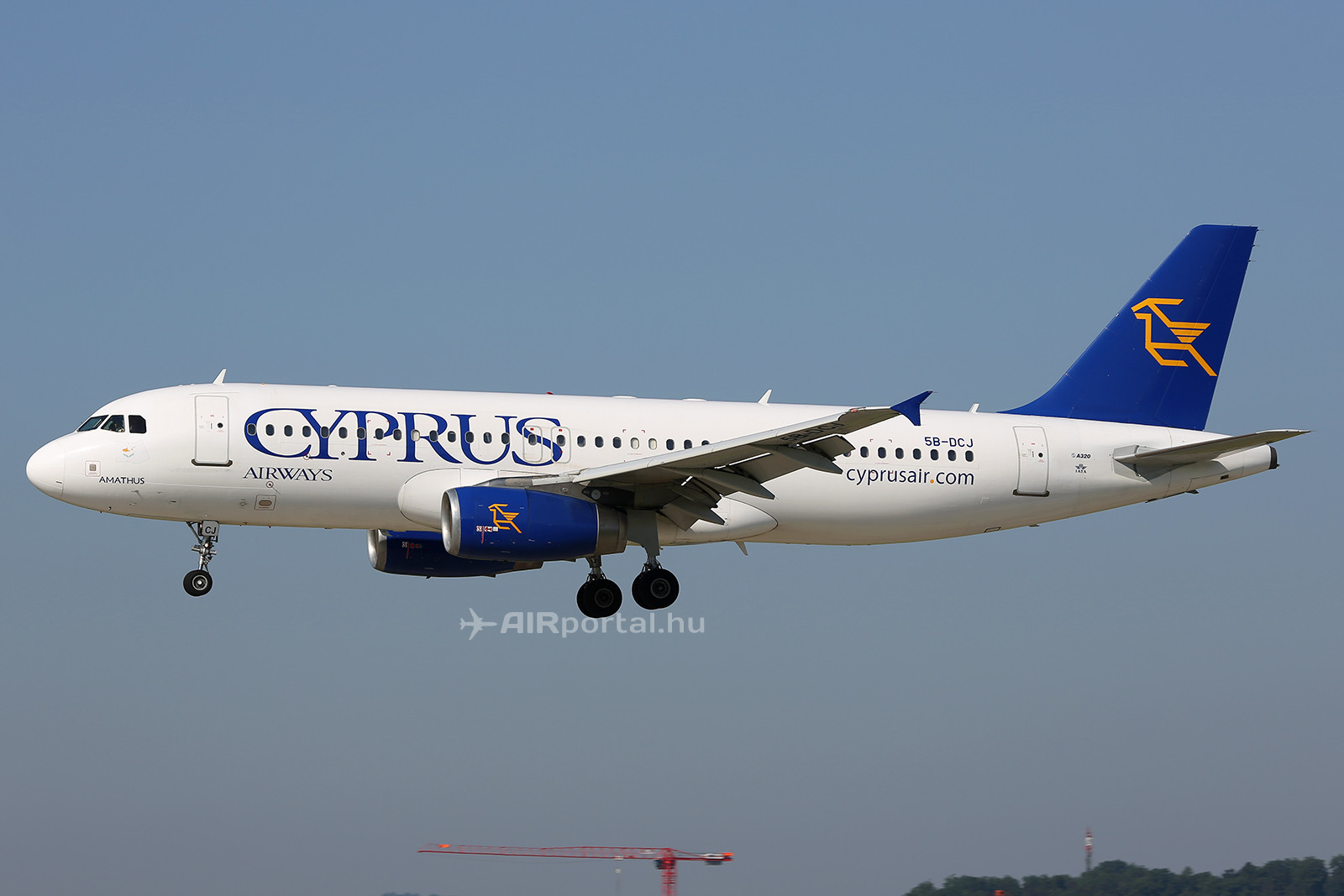 A Cyprus Airways Airbus A320-as repülőgépe. (Fotó: AIRportal.hu) | © AIRportal.hu
