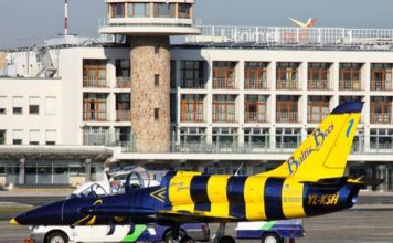 Albatros Darazsak jártak Ferihegyen