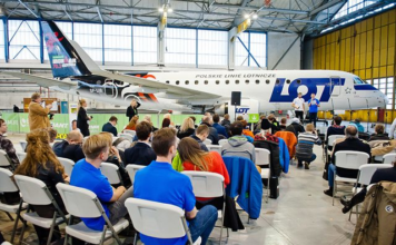 Újabb különleges festésű repülőgép a LOT-nál