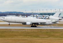 Senki nem tudja mióta lehetett a holttest az MD-11-esen