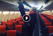 Így kell becsukni a fej feletti csomagtartót egy 737-esen