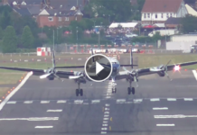 Egy 60 éves öreg hölgy méltóságteljes felszállása