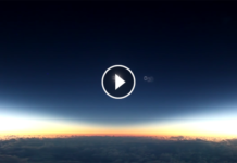 Ilyen a teljes napfogyatkozás utazómagasságon