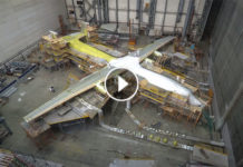 Így kapott új ruhát az Antonov An-22-es