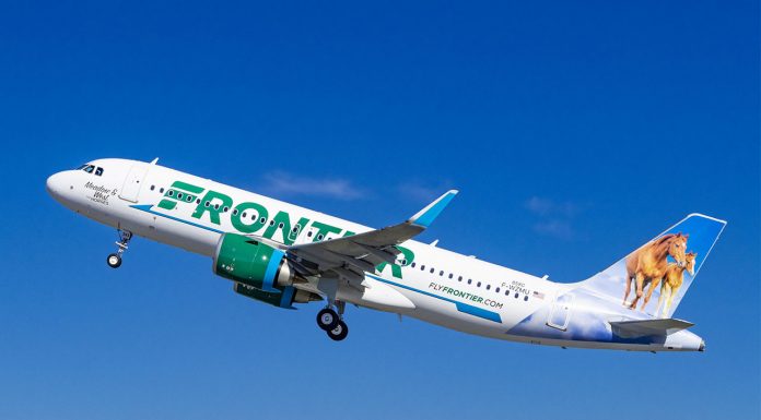 Repülőgépeket ad vissza és újak átvételét halasztja a Frontier