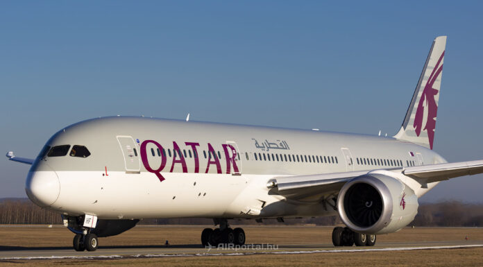 Újabb két járaton okozott sérüléseket turbulencia