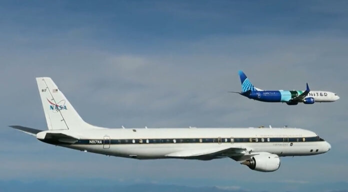 Kötelékben: DC-8 és MAX 10