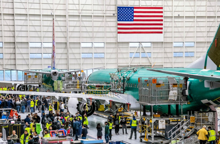 Megkezdődött az első 737 MAX összeszerelése a Boeing új everetti gyártósorán