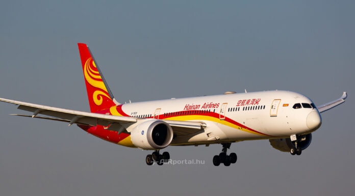 Megérkezett Sencsenből Budapestre a Hainan Airlines első járata