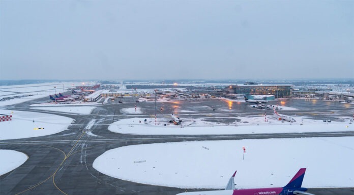 A téli időjárás miatt nem fogadott és nem indított járatokat Ferihegy