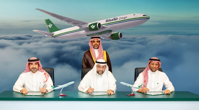 Boeing 777F gépeket rendelt a Saudia, régebbi 777-esei pedig Iránba kerültek